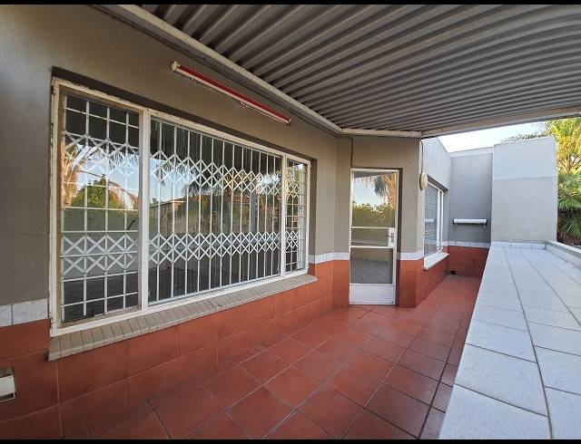 2 BEDROOM APARTMENT FOR SALE IN PRESIDENT PARK